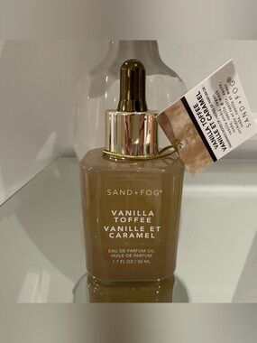Vanilla Toffee Eau de Parfum Oil Sand + Fog Authentic NWT